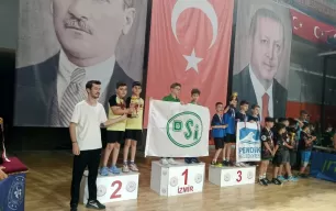 Aydınlı Sporcular Masa Tenisi Şampiyonasında